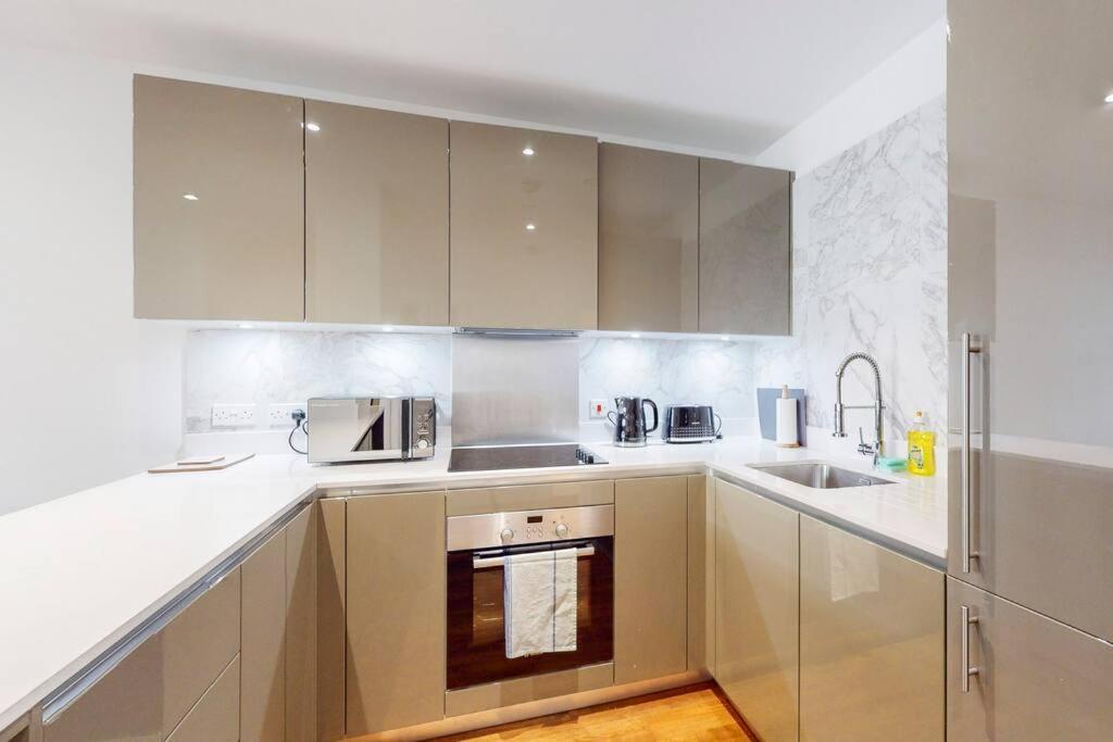 Lovely 1 Bedroom In Royal Arsenal Riverside London Eksteriør bilde